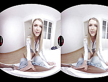 Virtualrealporn. Com - There''s Stranger In My Apartment