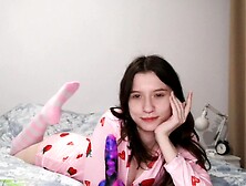 SweetRobin's petite video by Verified Amateurs