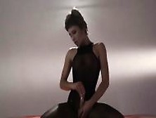 Graceful Princess In Pantyhose Masturbating