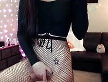 Close Up Teen Pussy Gaping Action