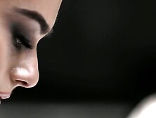 UNBELIEVABLE DEBUT! Teen Cheer Queen Sophia Burns GETS DESTROYED BY Her Tutor!