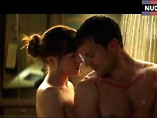 Dakota Johnson Shows Tits – Fifty Shades Darker