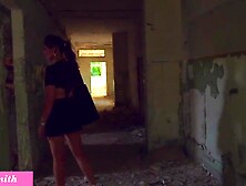 Jeny Smith play herself in public place