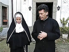 Jessica Rizzo prod La monaca di Monza sc 05