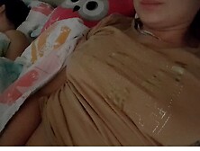 Risky to masturbate pussy in the room while my neighbor does not see