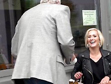 Tattooed large booty golden-haired likes to smash hard with her fucker