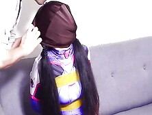 Fejira com Beautiful girl playing with stockings tied