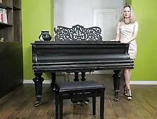 Foxy Masturbates By Her Black Piano Today - Wearehairy