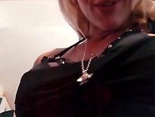 Fitness Guru Sandra XXX Shows You How to Get in Top Form