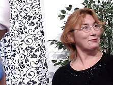 BBW sexologist knows how to fuck couples in cum crisis - 2