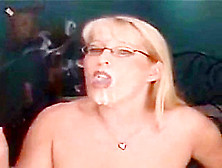 Miss Honeypot Smoking Cumface