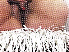 Carlycurvy rubbing clitoris on fringe pillow