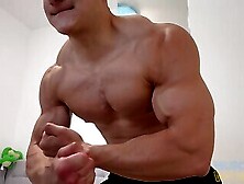 Nineteen-Year-Old Natural Bodybuilder Flex Show