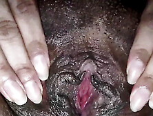 Close Up Masturbation Fingering Clit Rubbing And Vibrator