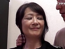 who behaves Thai food Yoshiko Nakayama two