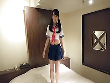 【変態女子×３Ｐ】ちんぽ好き過ぎスリム黒髪ツンテ制服美少女ゆきちゃん3Pでイキ壊れるまでGスポットぐりぐりしてあげたらグロッキー状態で絶頂＆噴水ハメ潮