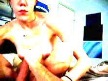 Dilettante gal playing with wang