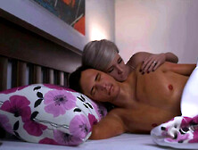 My Husband's Boss - Chapter 1 - Vivian tried to seduce Hutch but he turned her down