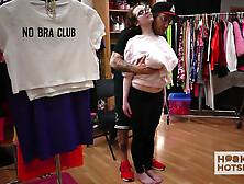 Behind the scenes - curvy slut Anna Blaze likes to get nailed by brayn gozzling!