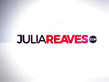 Lucille fingers her most excellent ally's vagina