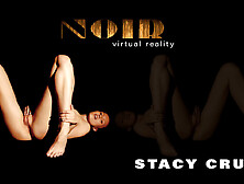 Stacy Cruz - Noir