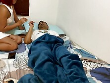 Mi novio me rompe el culo por primera vez