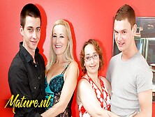 Watch beauteous hoochie's scene