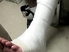 Hot Evan Heinze Takes More Than A Foot Cast In The Emergency Room