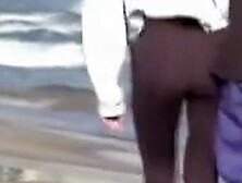 Voyeur Cam Spying The Candid Ass Of Amateur On Beach 01Za