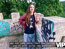 VIP4K. BF Doesn't Mind When The Hunter Screws His GF