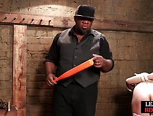 BDSM loving Nasty babe gets hardtied