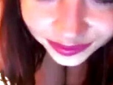 Hot Webcam Girl Masturbates 1