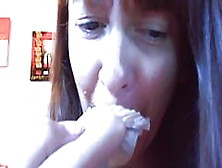 Your little sister loves food porn