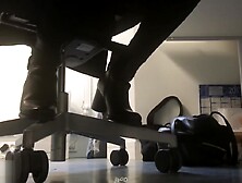 Candid sous le bureau de Mingxia - jour 2 (PAS DE Step son)