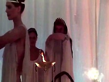 Caligula - All Real Lesbo Sex Scenes, Helen Mirren scenes, lesbo fuckfest, trio