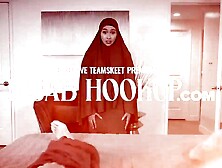 Sexy Stepsister (Natalia Starr) Gives In To Stalker Sexually excited Studs Schlong