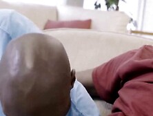 Black Amateur Couple Raw Sex - Skinny Guy Fucks Big Ass Girlfriend