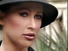 Capital movie L'Esclave