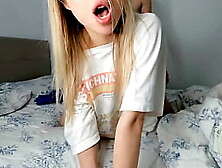 Morning Creampie in Pussy of a Cute Blonde