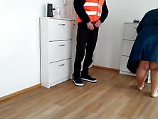 A delivery service error resulted in cum on a older mother i'd like to fuck's booty