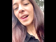 POR EL PARQUE CON EL PLUG ASS-SEX INTERACTIVO AL MANDO DE UN FAN