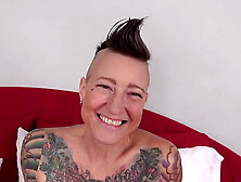 Desperate Amateur Crimson Pearl Savanna Kate Lexi get their pussies stretched