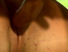 Muschirubbeln der notgeilen Stiefschwestern