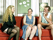 Threesome visiting Simone's house by BB-VIDEO Produktion