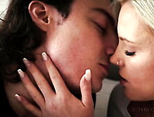 This babe Discovered a Sextoy During the time that Cleaning.  I Walked In and Screwed Her – Zazie Skymm x Victor Caserta