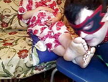 Female Domination toes worship cuckold sub
