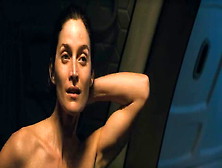 Carrie Anne Moss - Red Planet