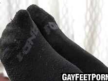 Foot Fetish Hottie Gives Footjob & Blow Job - POV