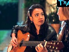 Theresa Riess Lesbian Scene in Biester