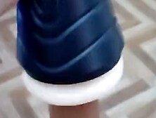 cuarto caliente ???????? (Hombre latino masturbandose con un Fleshlight)